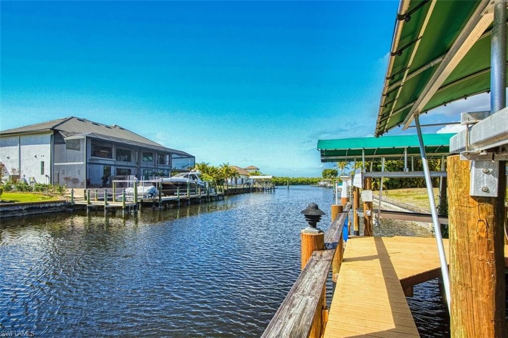 130 Montrose DR-40