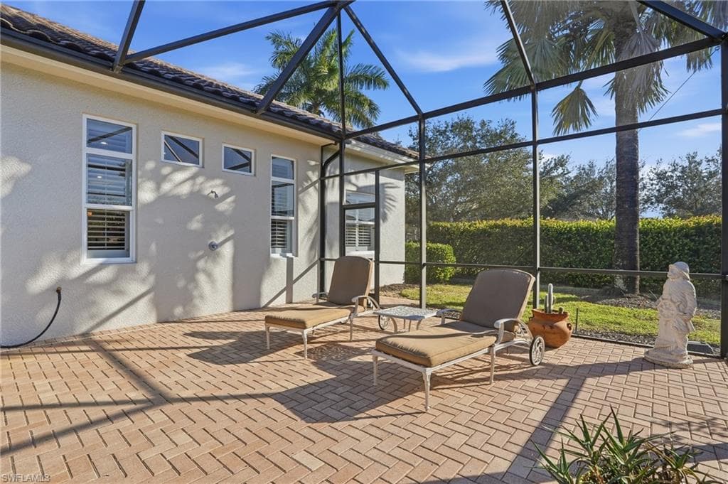 430 Saddlebrook LN-30