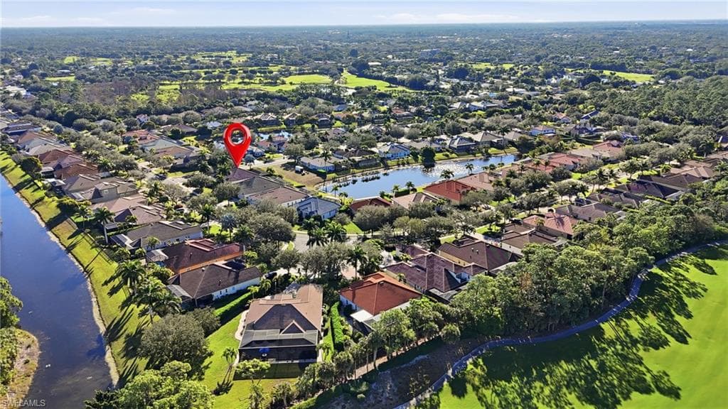 430 Saddlebrook LN-35