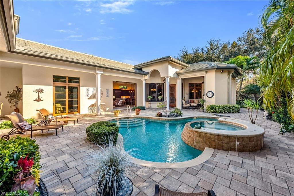 28724 La Caille DR-3