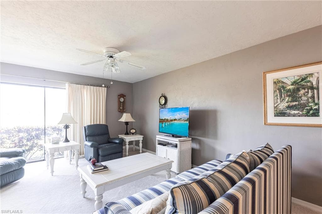 5665 Trailwinds DR 615-2