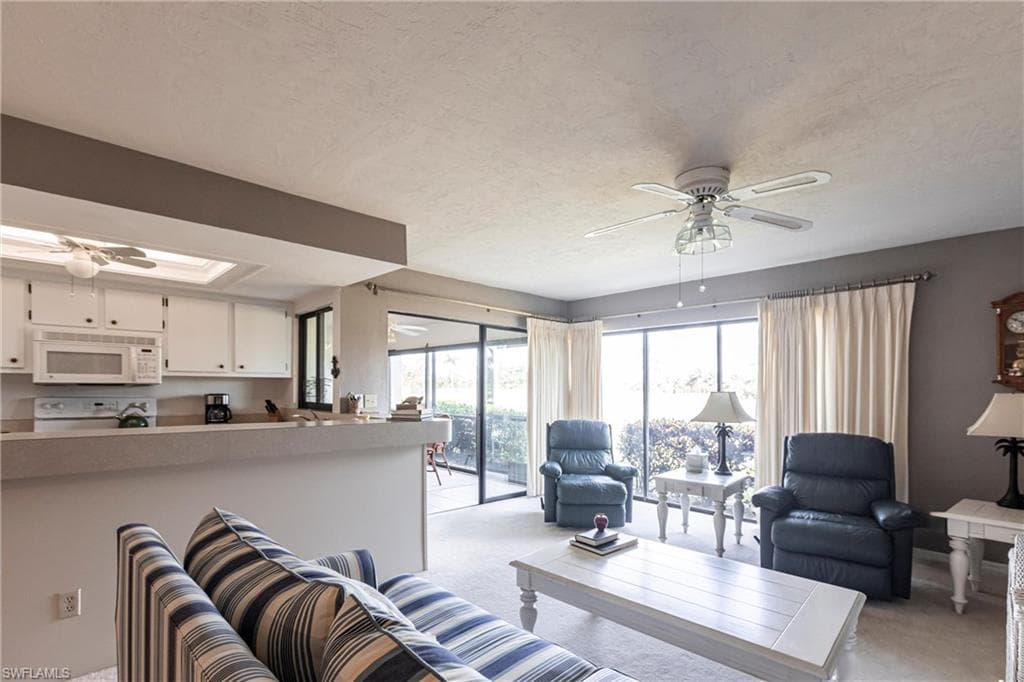5665 Trailwinds DR 615-3