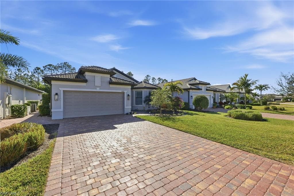 6844 Winding Cypress DR-3