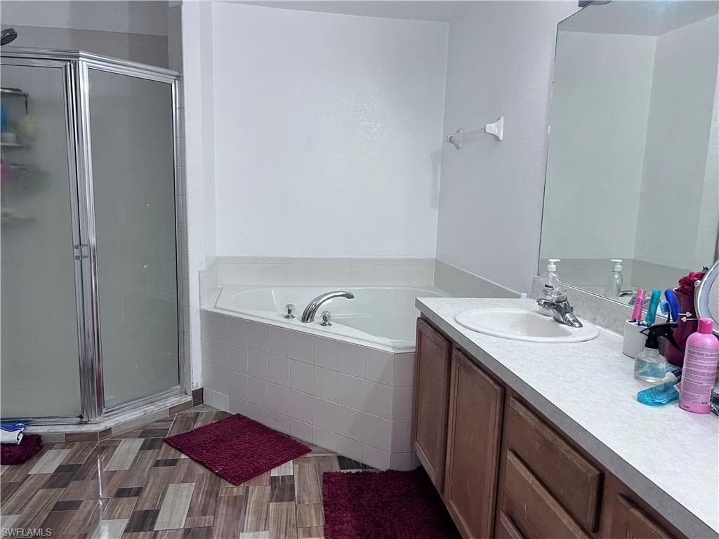 1187 Bush ST E-11