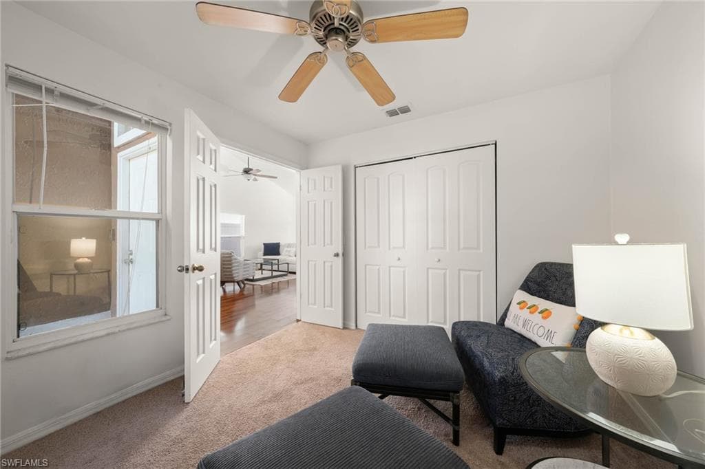 15068 Cloverdale DR-26