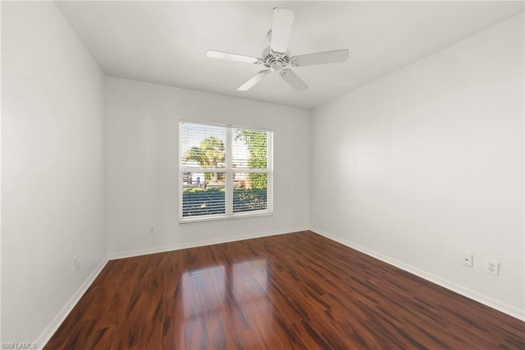 15068 Cloverdale DR-22