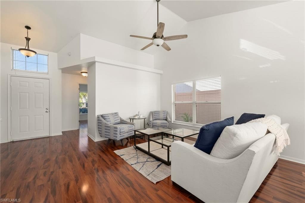 15068 Cloverdale DR-7