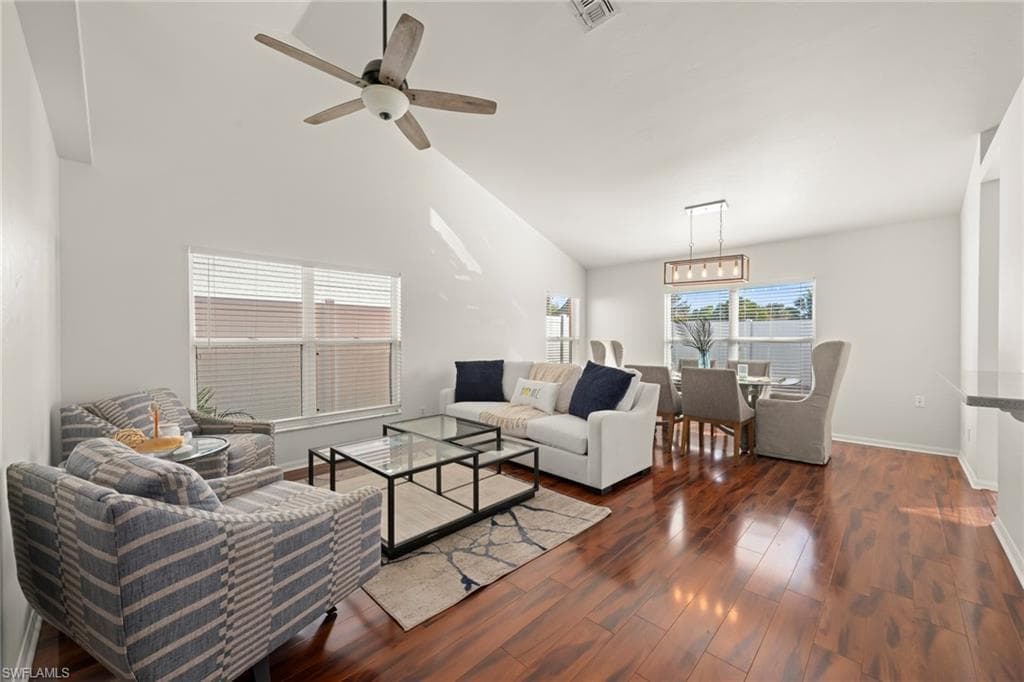 15068 Cloverdale DR-5