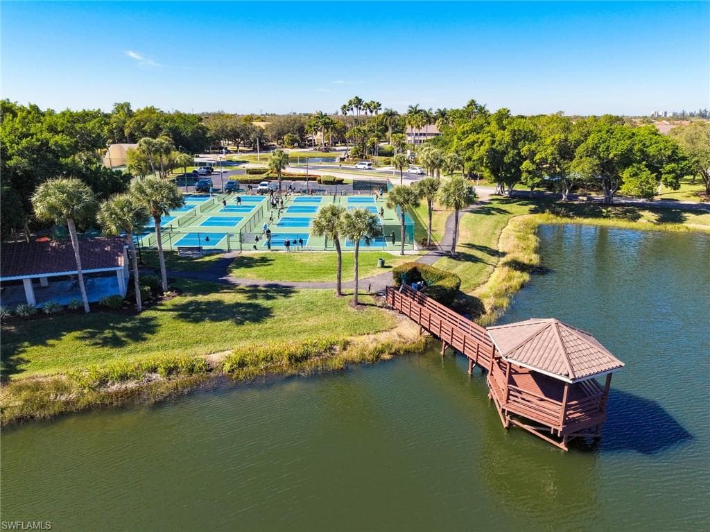 15068 Cloverdale DR-48