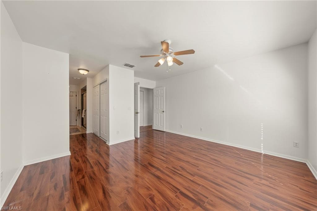 15068 Cloverdale DR-19