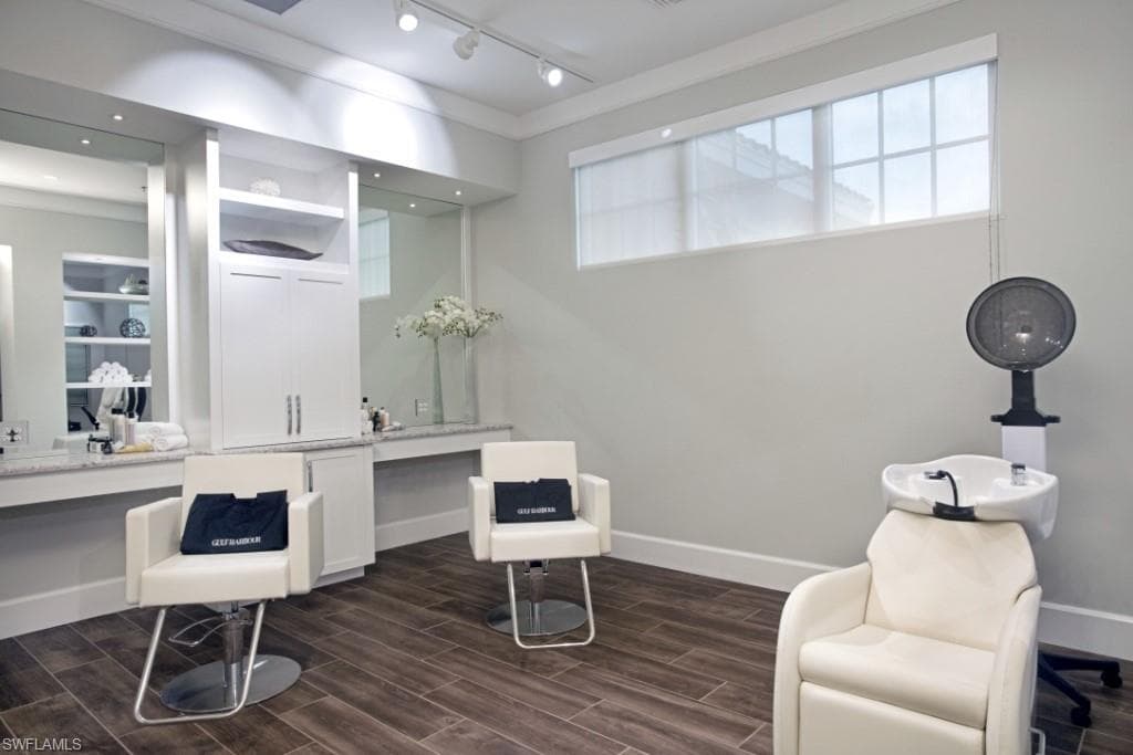 11270 Jacana CT 2104-35