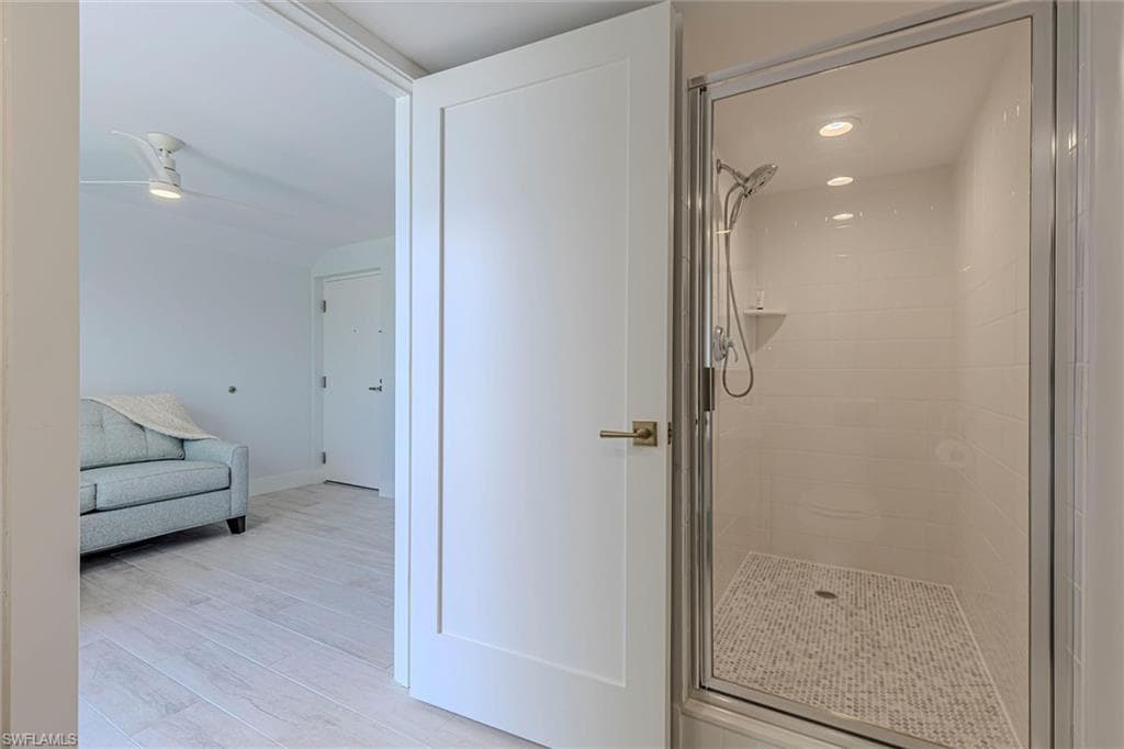 295 Grande WAY PH-2-37