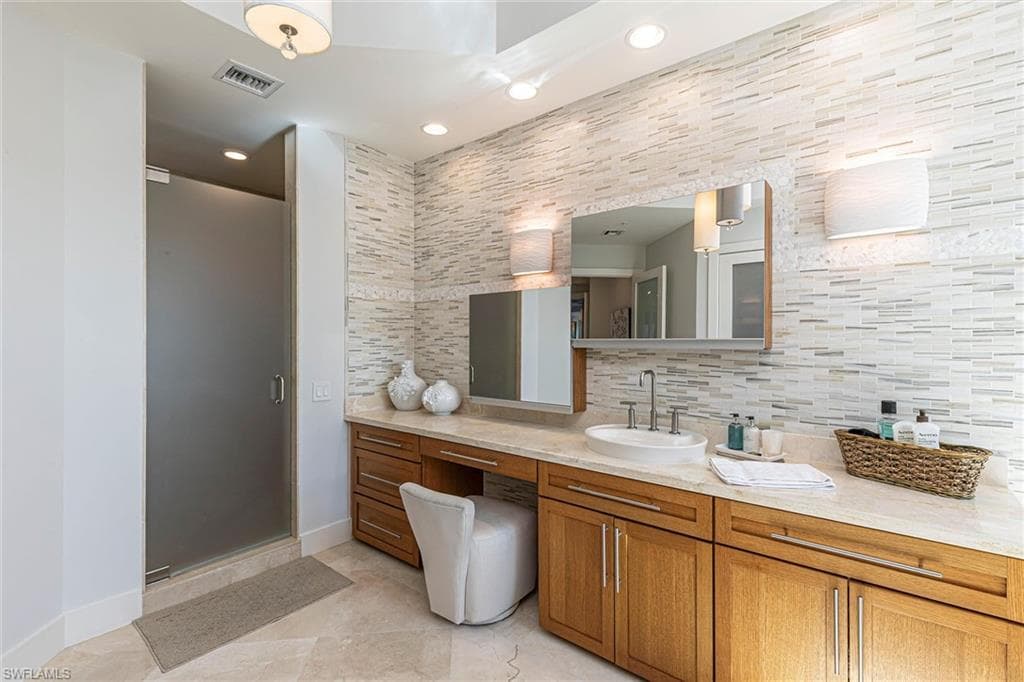 295 Grande WAY PH-2-31