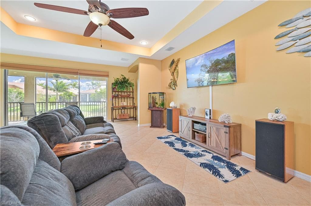8641 Banyan Bay BLVD-34