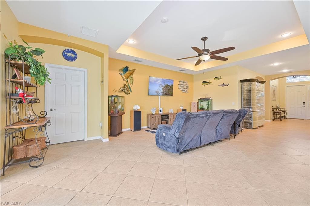 8641 Banyan Bay BLVD-37