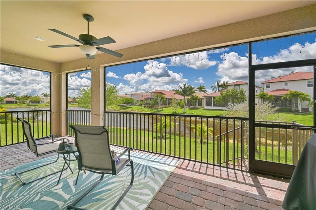 8641 Banyan Bay BLVD-40