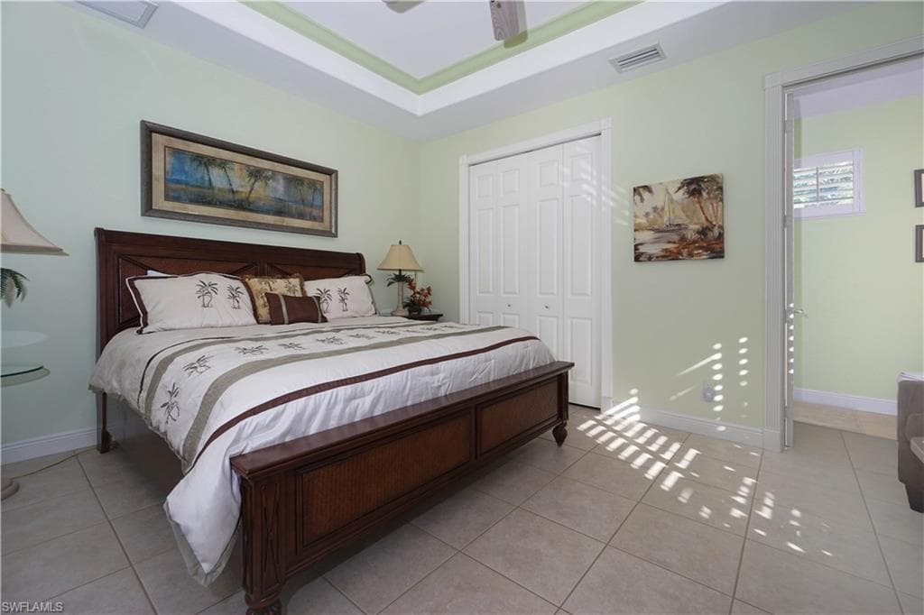 5065 Kensington High ST-13