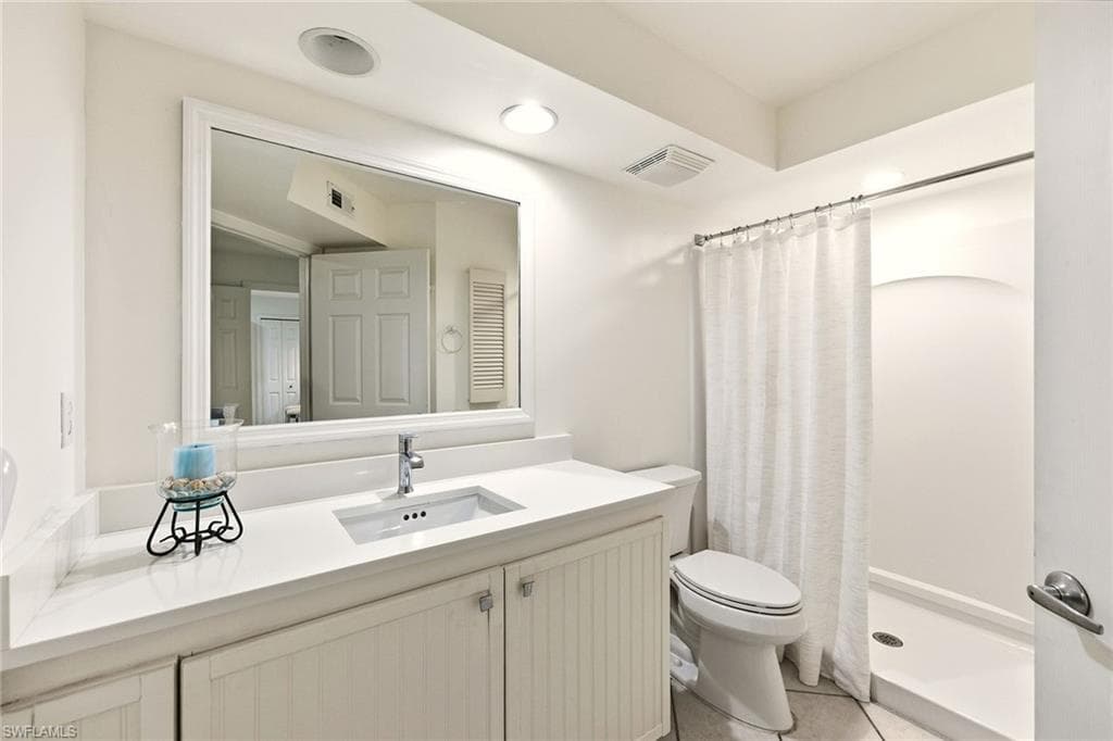 28720 Diamond DR 102-4