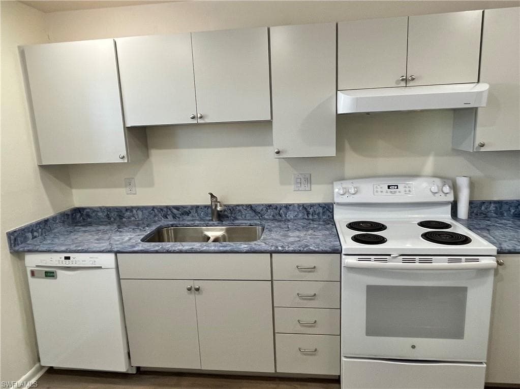 1356 Myerlee Country Club BLVD 2-13