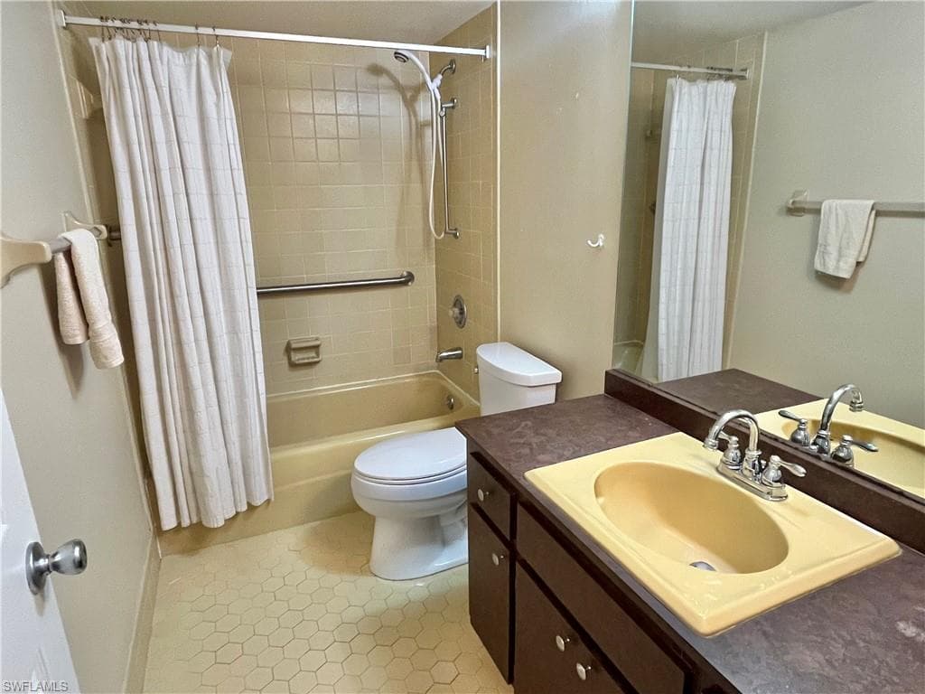 1356 Myerlee Country Club BLVD 2-32