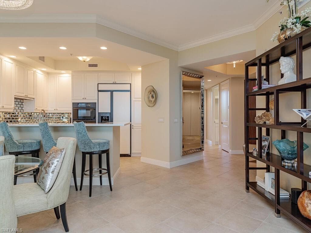 23850 Via Italia CIR 403-3