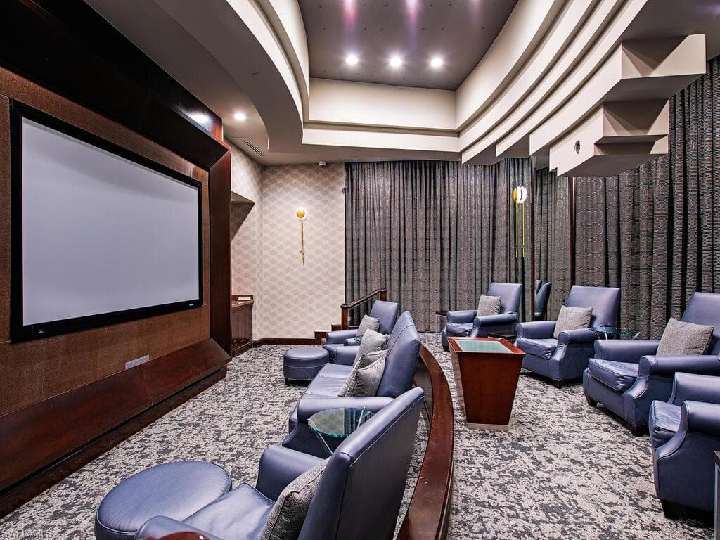 23850 Via Italia CIR 403-28
