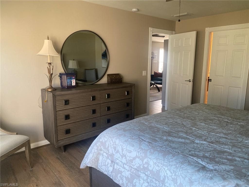 7310 Salerno CT-20