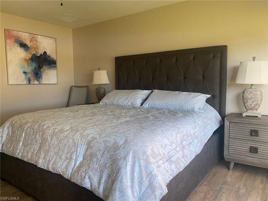 7310 Salerno CT-18