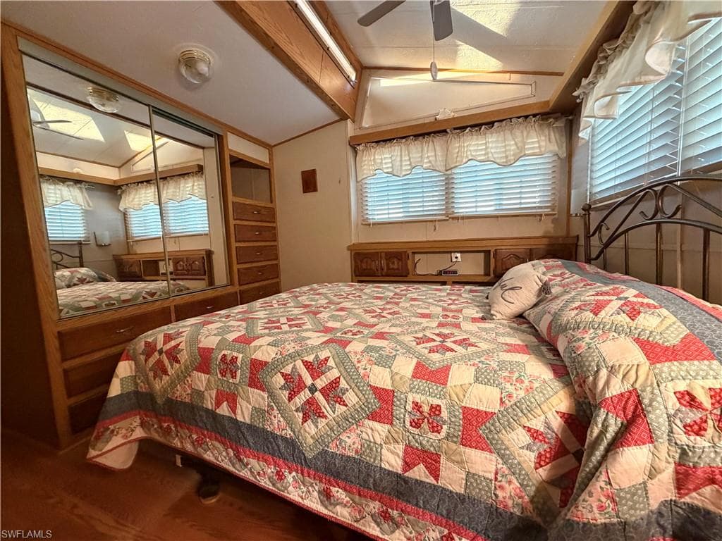 4710 Split Log LN W-19