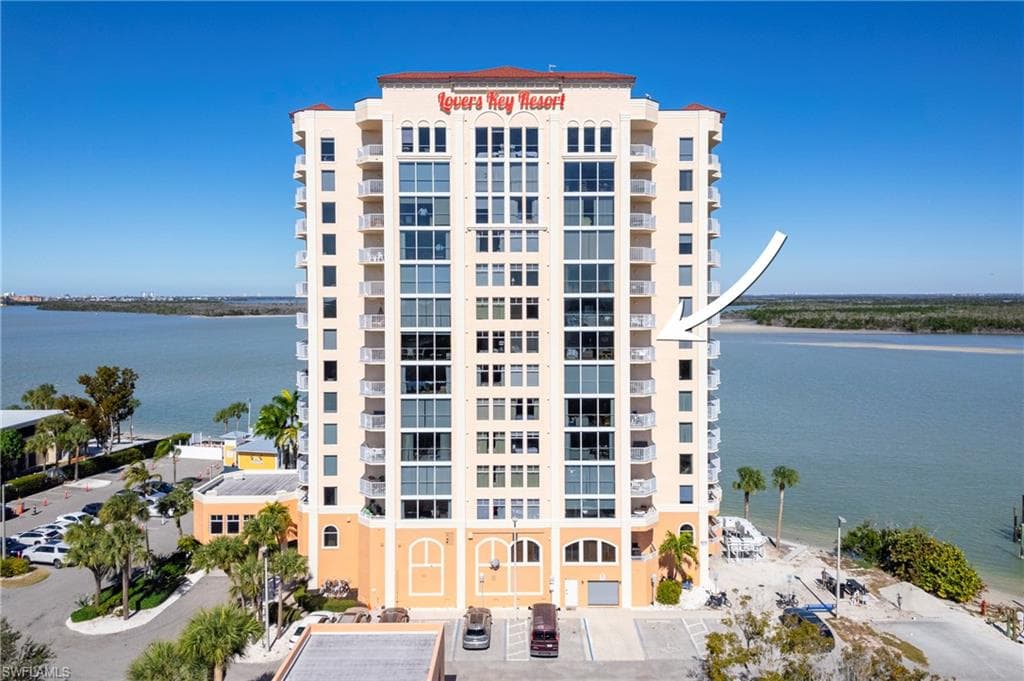 8771 Estero BLVD 701-25