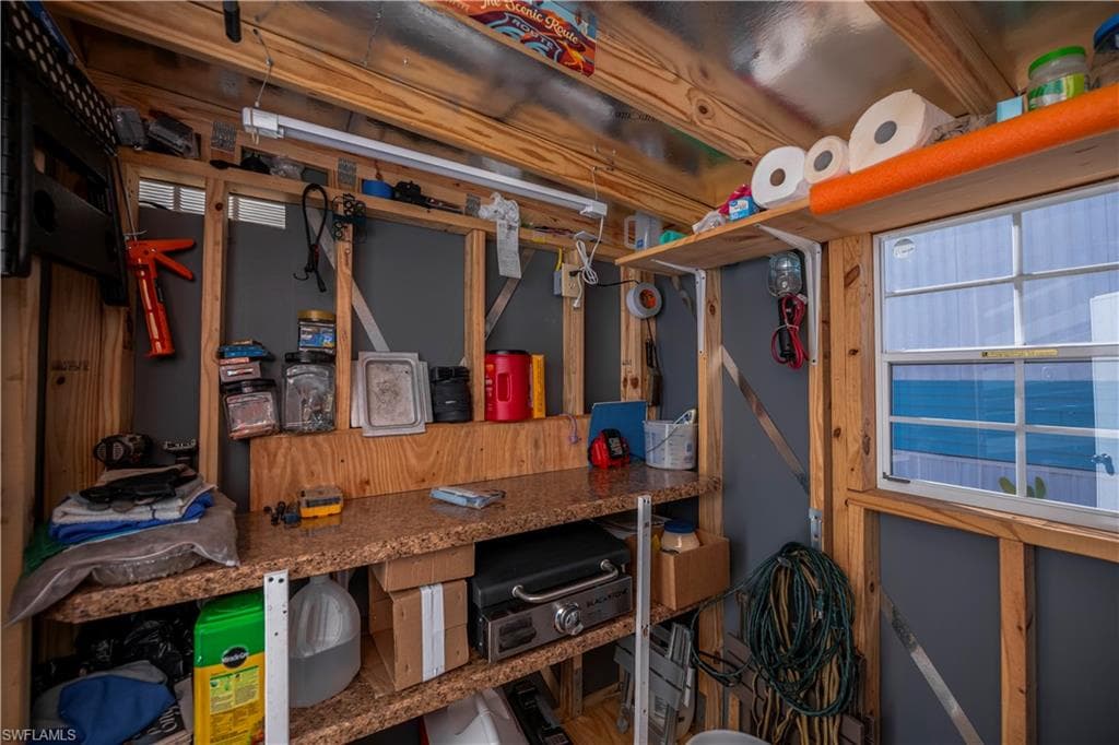 243 Caravan CIR-15