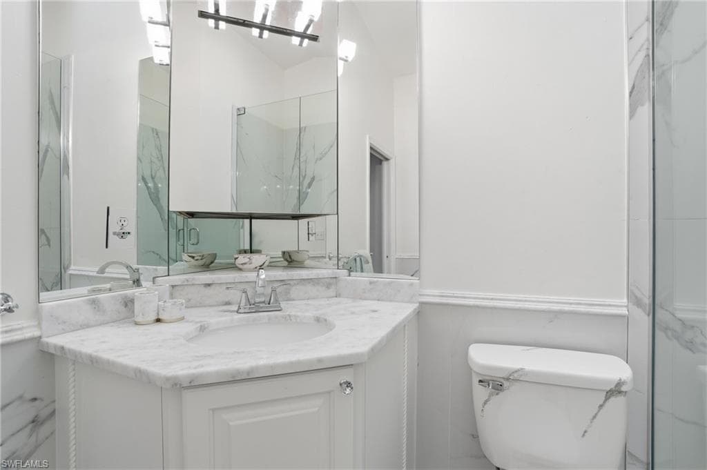 3231 Horse Carriage WAY 10-27