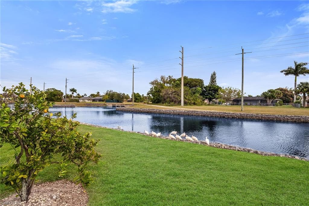 200 Valley Stream DR 3B-38