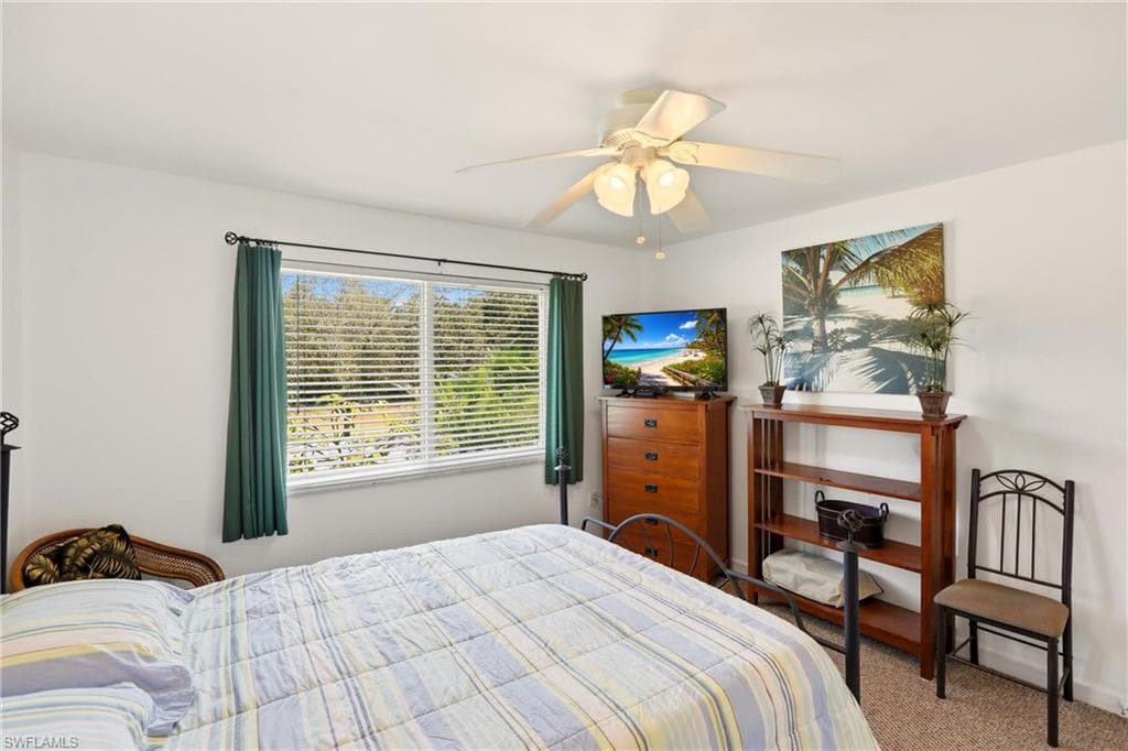215 Cypress WAY E E3-23