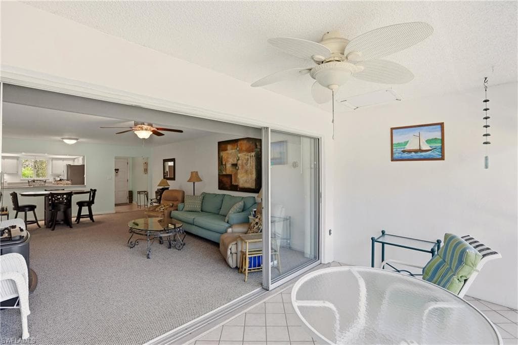 215 Cypress WAY E E3-28