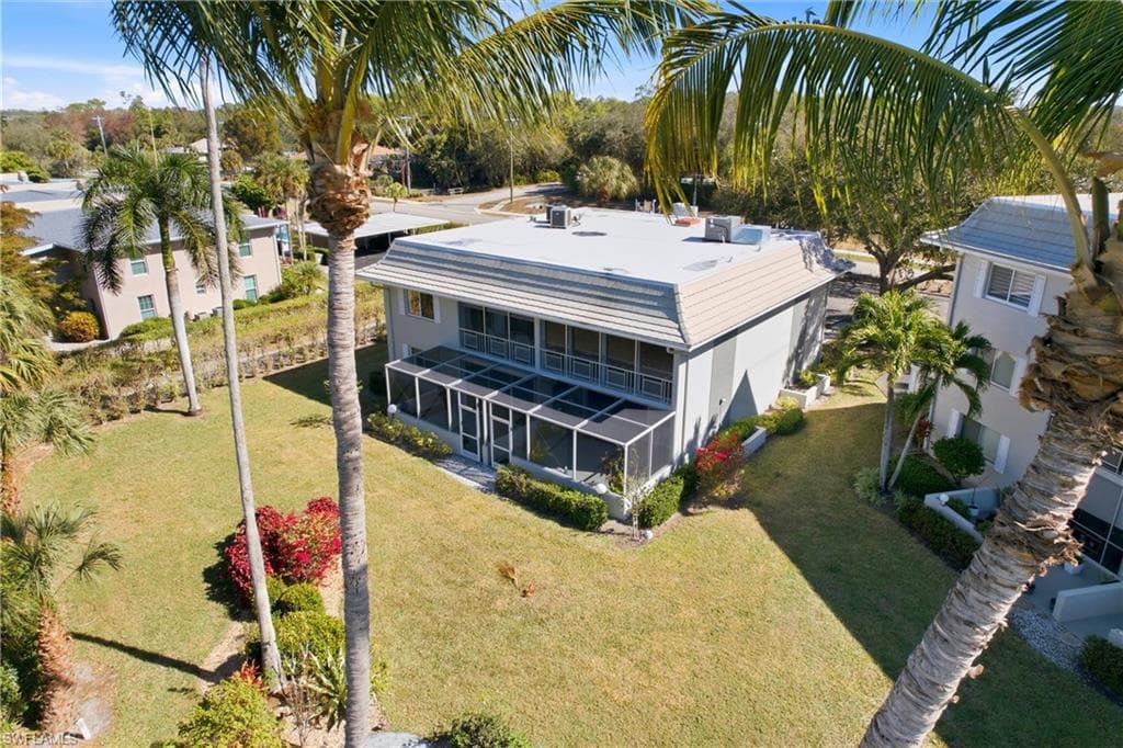 215 Cypress WAY E E3-44