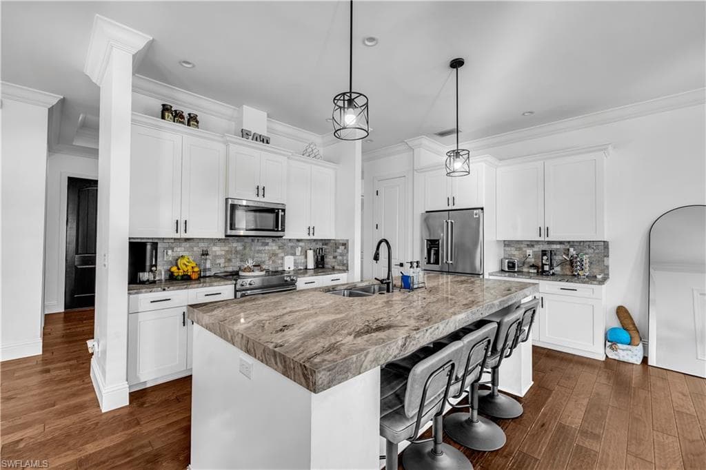 11141 Palmetto Ridge DR-19