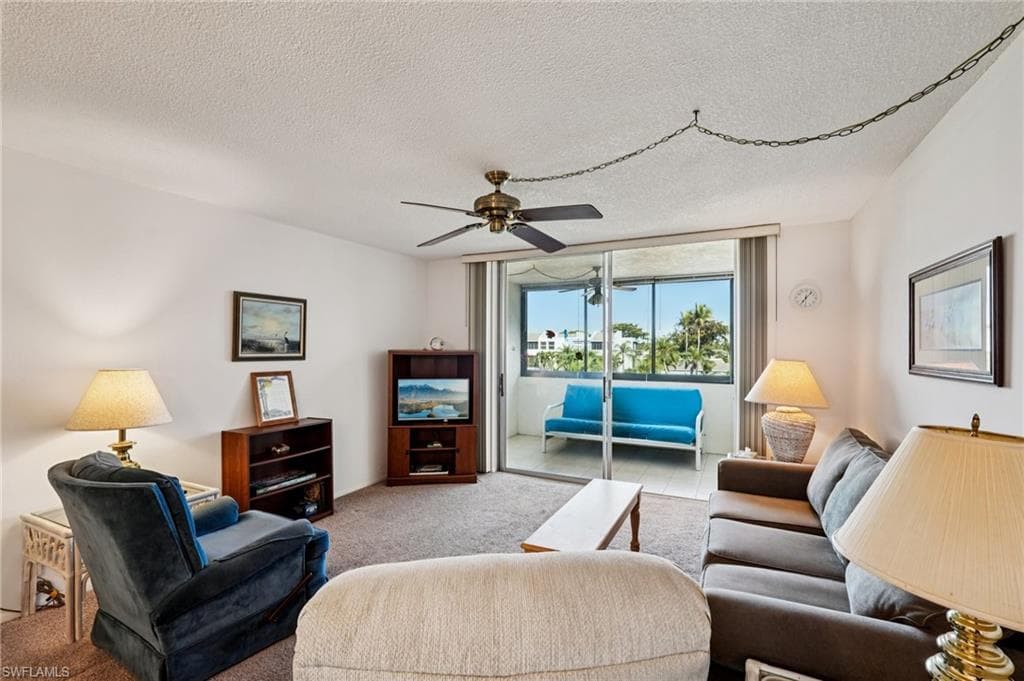5959 Winkler RD 305-7