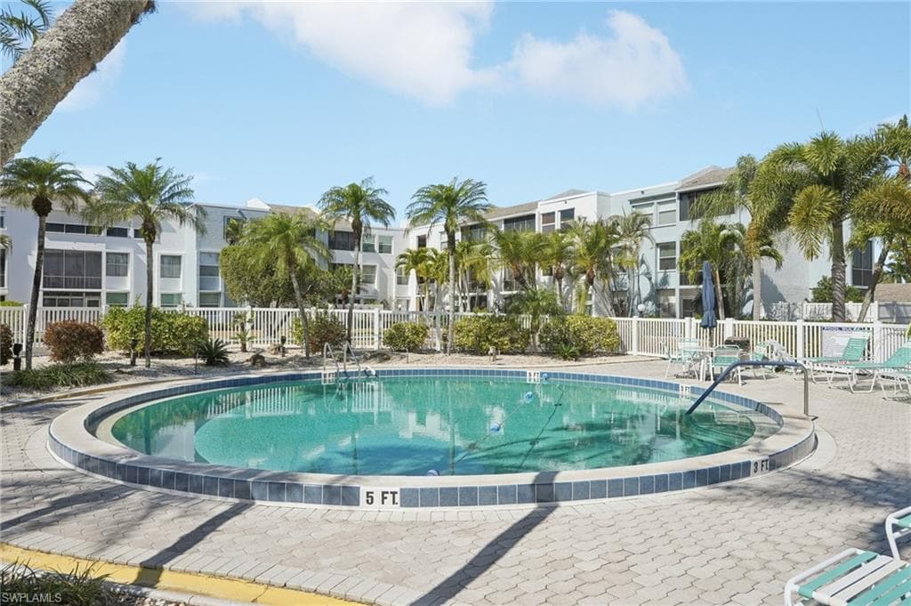 5959 Winkler RD 305-30
