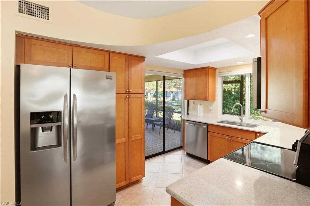 142 Old Tamiami TRL-16