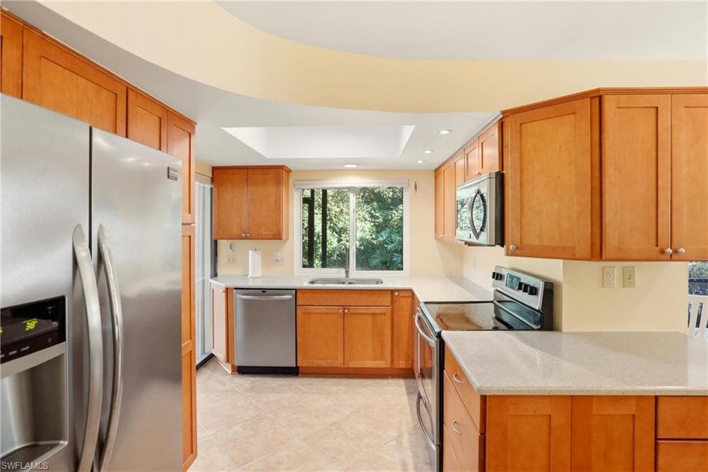 142 Old Tamiami TRL-14