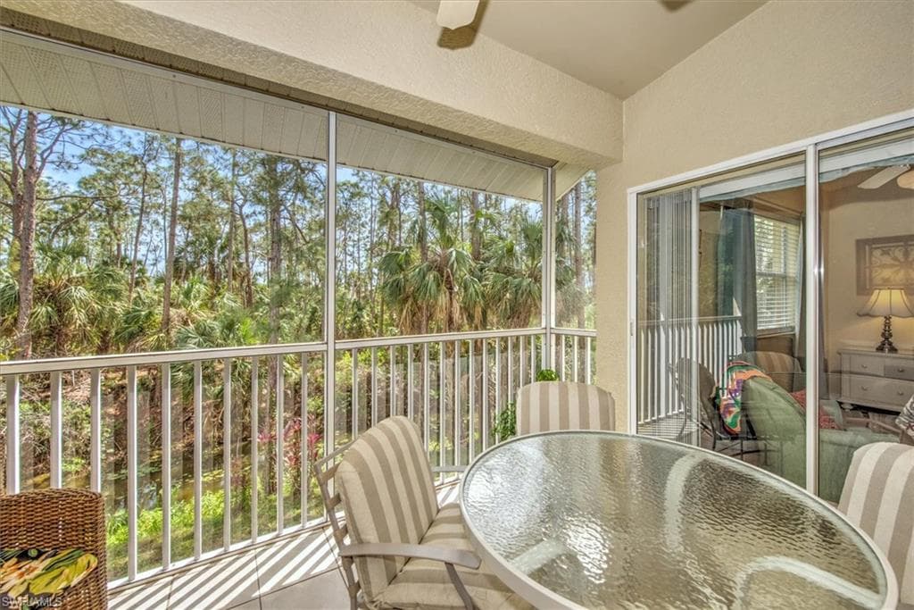 25741 Lake Amelia WAY 202-2