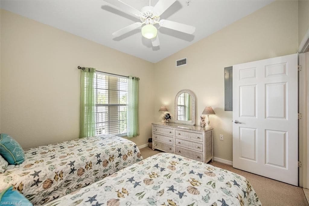 25741 Lake Amelia WAY 202-21
