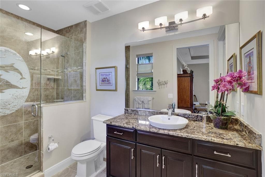 2772 Tiburon BLVD E 5-102-8
