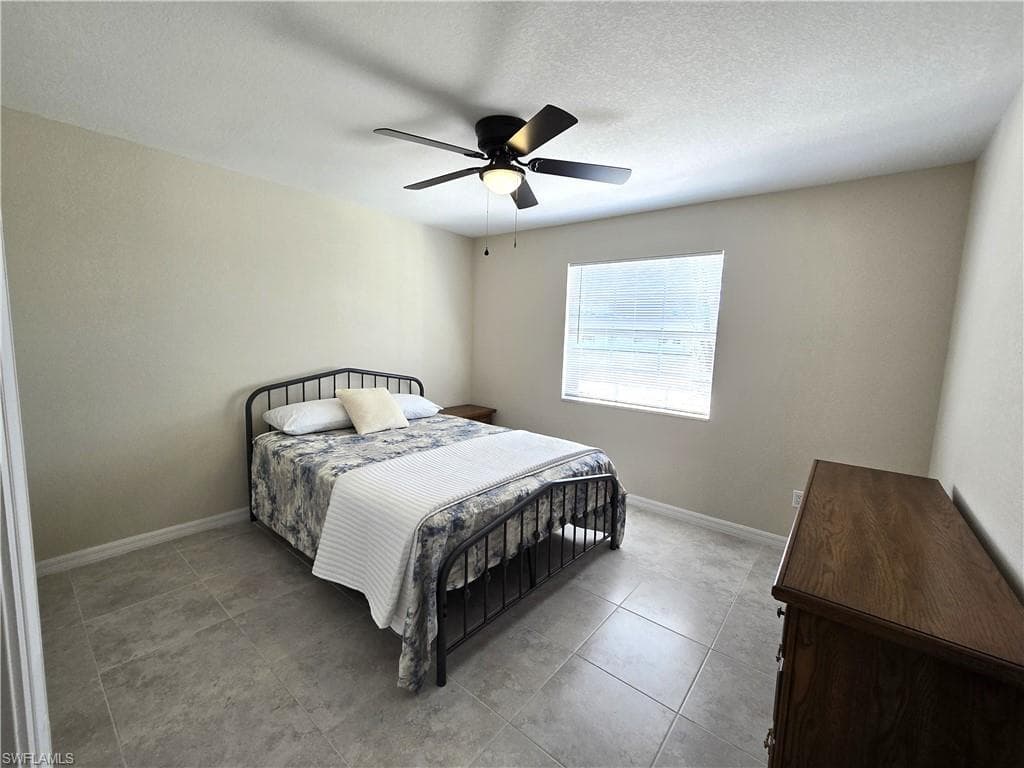 2222/2224 Virginia AVE-16