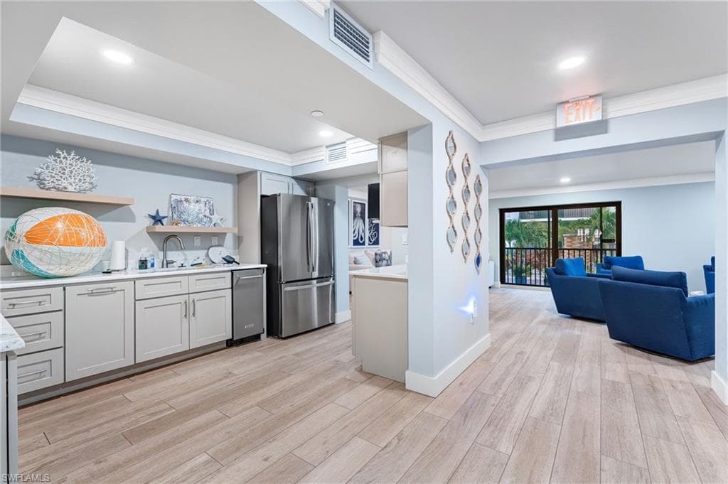 6612 Estero BLVD 1201-35