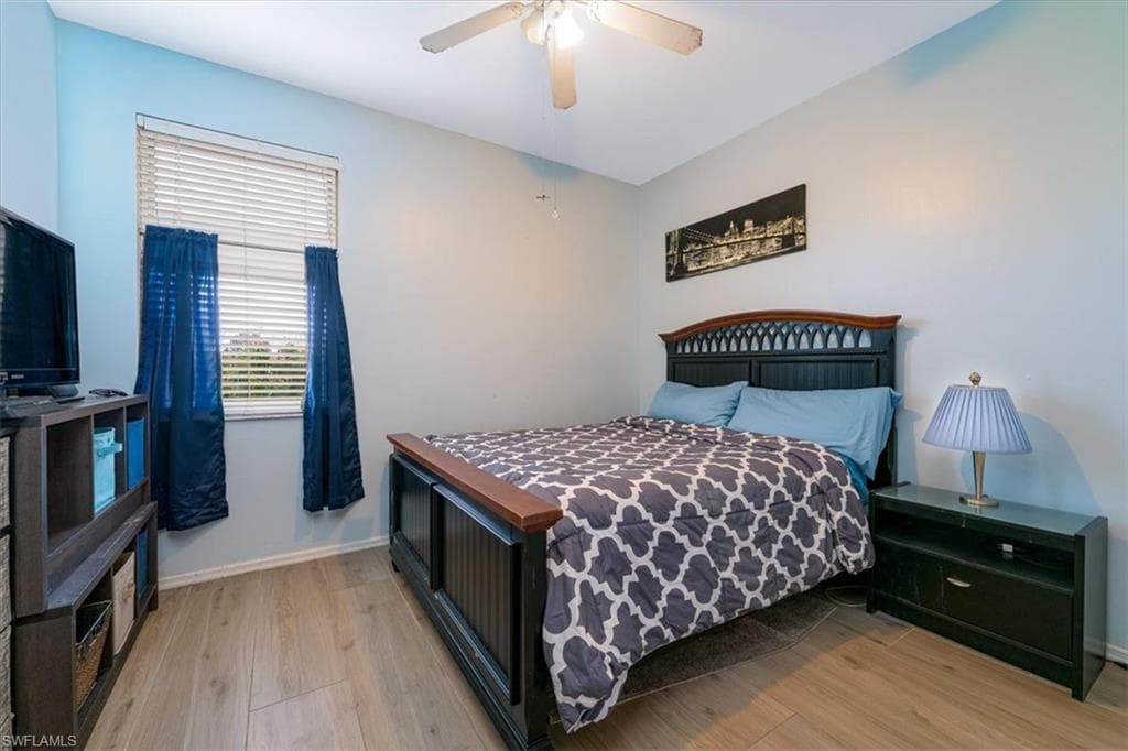22855 Forest Ridge DR-25