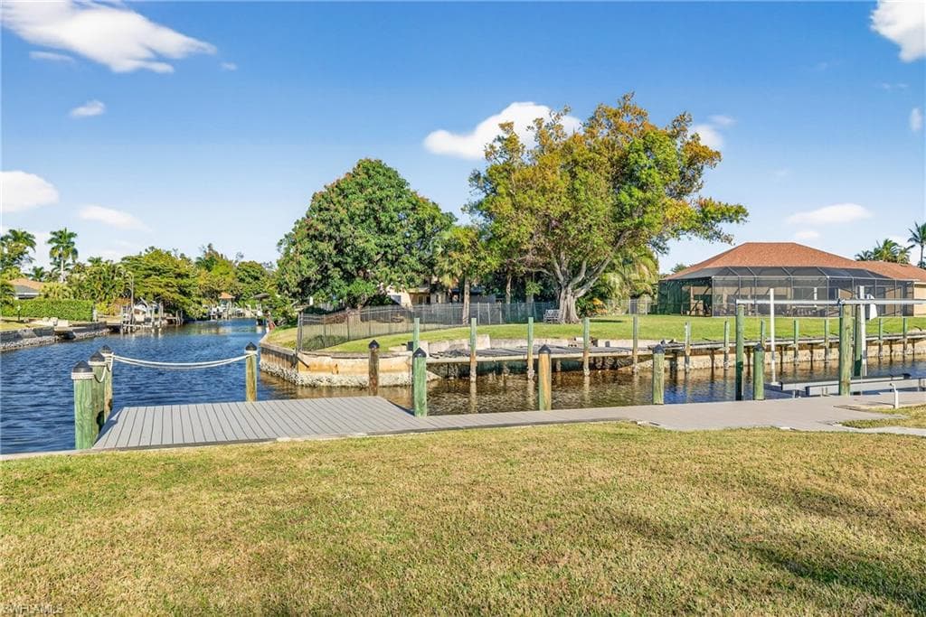 541 Bayside DR-26