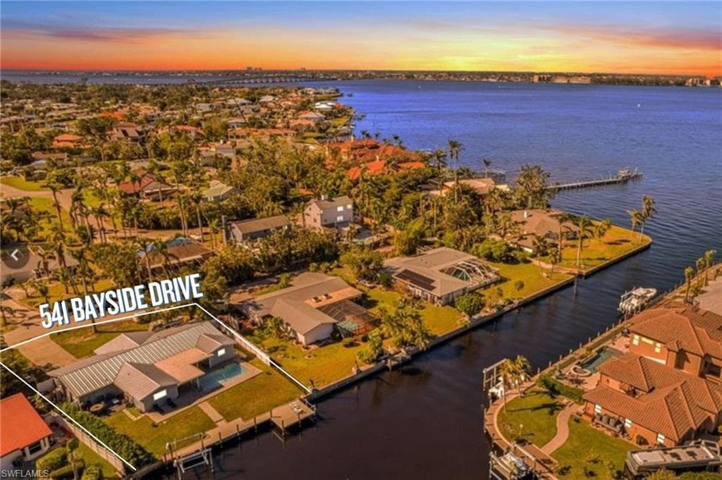 541 Bayside DR-39