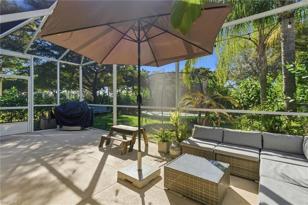 2452 Blackburn CIR-46